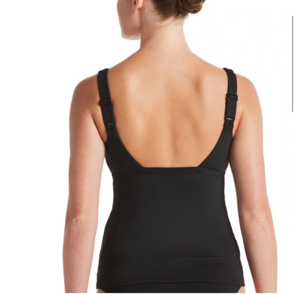 Nike Tankini Swimsuit 2-Piece Set NWT